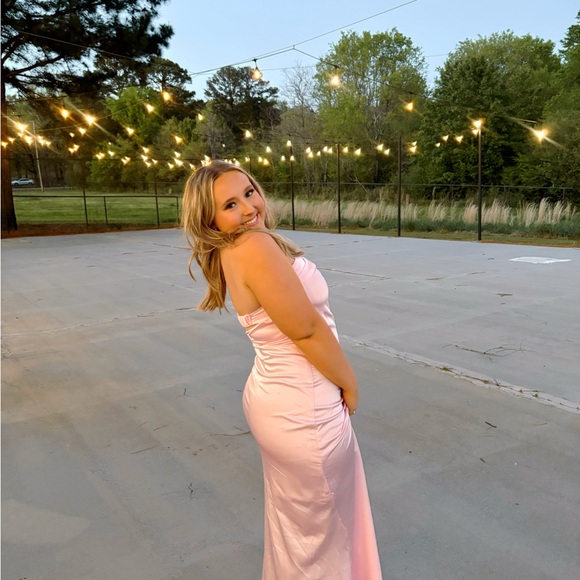 Meet your Posher, Savannah - Picture 1 of 1